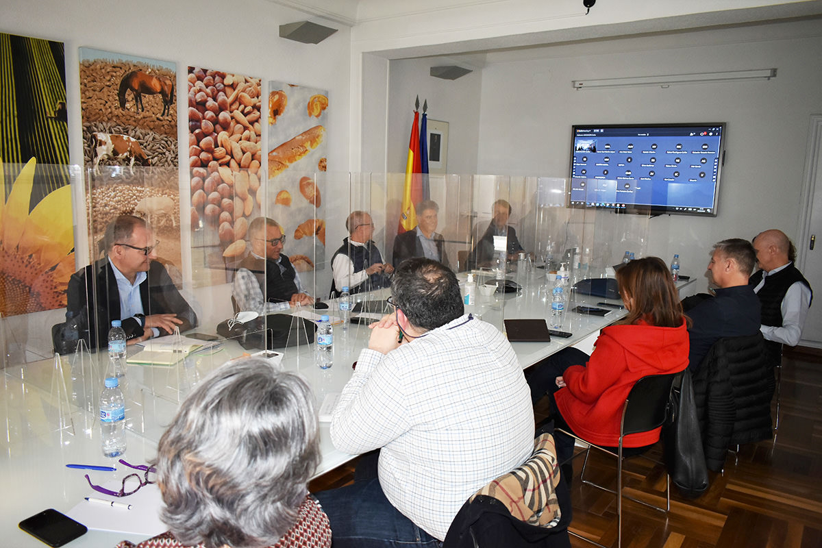 Última reunión de la Comisión de Materias Primas de CESFAC celebrada en Madrid.